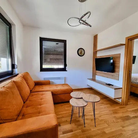 Pobeda M Appartamento *